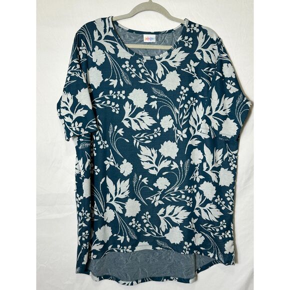 LuLaRoe Women's Turquoise Stretchy Tapestry Print Oversized Tunic Tee, Size M - Picture 1 of 4